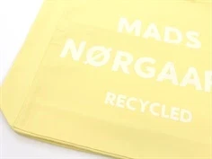 Mads Nørgaard mulepose weekend Altea double cream